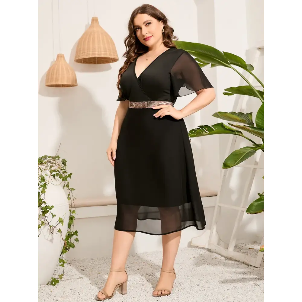 Plus Size Elegant Party Dress - V-Neck & Sequined Waist