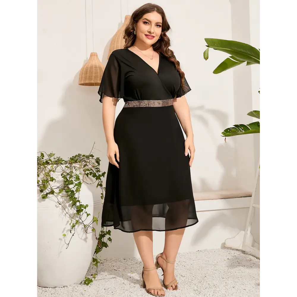Plus Size Elegant Party Dress - V-Neck & Sequined Waist